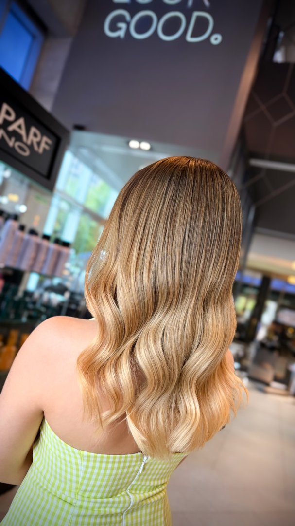 Anuncio de LoftMe Style Salon